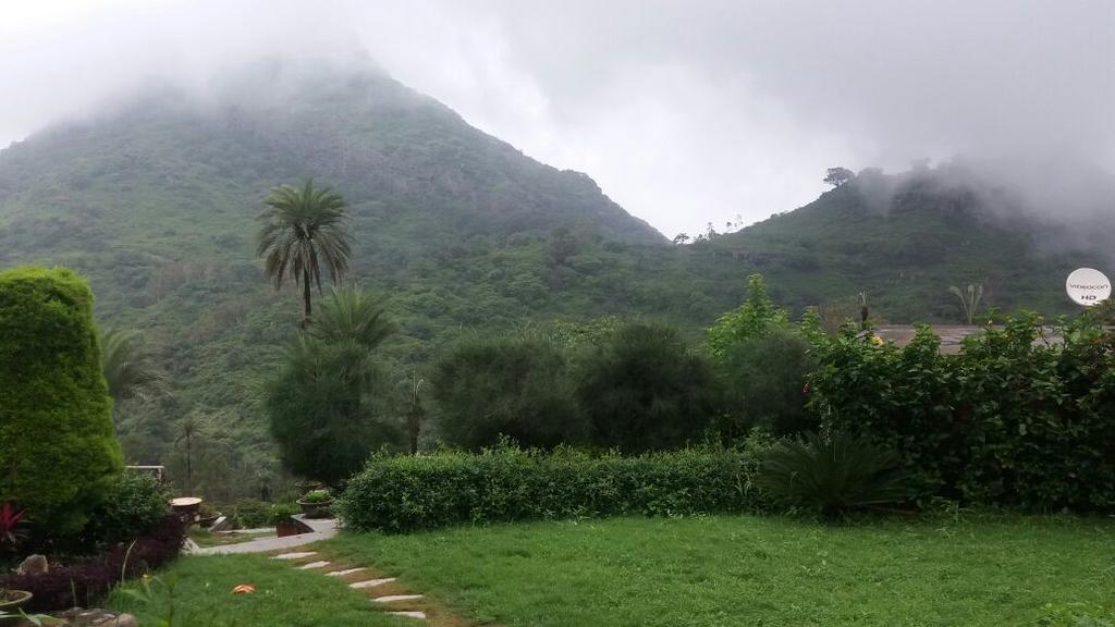 Richi Valley Mount Abu Hotel Exterior foto